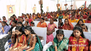 परसिया: हिंदू सम्मेलन: ईडीसी मैदान में संत समागम, जातिगत भेदभाव मिटाने और हिंदुओं को एकजुट रहने का दिया मंत्र