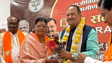 घोड़ाडोंगरी: पर्यावरण प्रहरी मोहन नागर को पद्मश्री मिलने पर बधाई, घोड़ाडोंगरी विधायक गंगा उइके ने बीजेपी कार्यालय, बैतूल में की भेंट