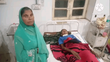 अमदरा कस्बे में नाती के हमले से घायल दादी सतना के जिला अस्पताल में भर्ती