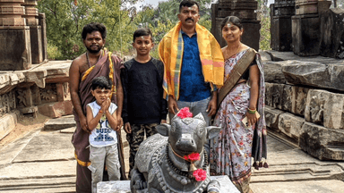 ఘన్పూర్ ములుగు: కోటగుళ్ల లో మల్లాపూర్ ఎస్సై దంపతుల ప్రత్యేక పూజలు