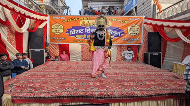 नजफगढ़: भाजपा विधायक पवन शर्मा ने उत्तम नगर में 'विराट हिंदू सम्मेलनों' में भाग लिया