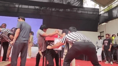 હાંસોટ: હાંસોટના શાદ સાજીદ રાયલી સ્ટેટ લેવલ આર્મરેસલિંગમાં ગોલ્ડ અને સિલ્વર મેડલ હાંસલ કર્યો હતો