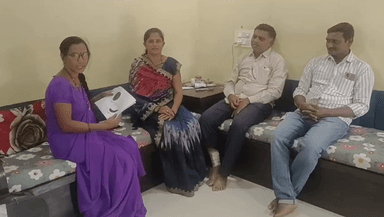 गटप्रवर्तक यांनी अरुणोदय सिकलसेल ॲनिमिया विशेष अभियान बद्दल माहिती देताना..