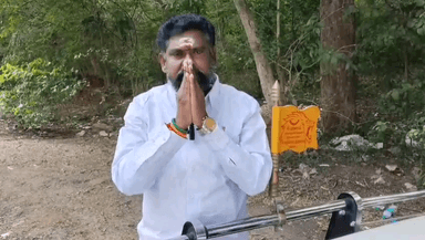 திருச்சி: ஸ்ரீரங்கம் MLA பழனியாண்டி குற்றம் அற்றவர் மீண்டும் அவருக்கு வாய்ப்பு தர வேண்டும் தனது அலுவலகத்தில் கருப்பையா முத்தரையர் பேட்டி