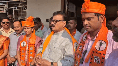 चिपळुण: शिवसेना नेते आमदार भास्करराव जाधव यांनी चिपळूण येथे विजयी उमेदवारांचे अभिनंदन करताना व्यक्त केली भावना