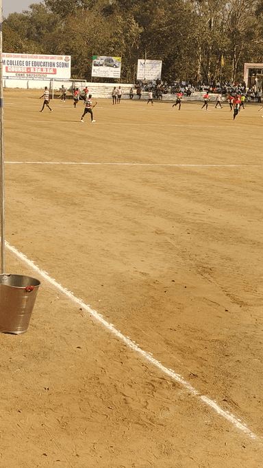 स्व. श्री सौभाग्य चंद जी मालू स्मृति अशोक एण्ड अशोक अखिल भारतीय हॉकी प्रतियोगिता*
स्थान – पुलिस ग्राउंड, सिवनी
नागपुर ओर भोपाल के बीच रोमांचक मैच खेला जा रहा है
#youngstarclubseoni