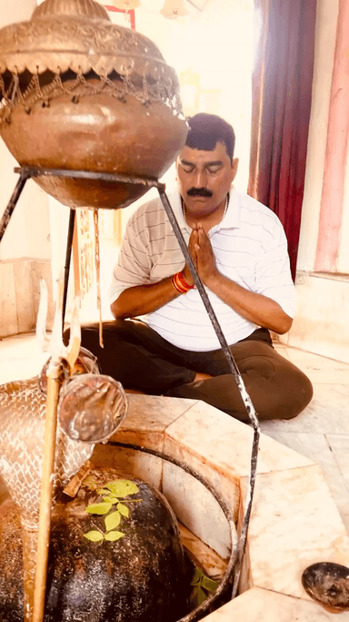 🚩 श्री मुकुटनाथ भोले शंकर मंदिर, ताला 🚩
🌺 श्री महा सच्चंडी यज्ञ का पावन आयोजन 🌺
#हरहरमहादेव!
#जयमाँचंडी!
#ॐनमःशिवाय।