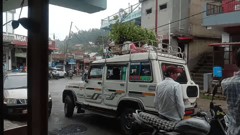 हरा भरा उत्तराखंड बनाने के लिए टैक्सी वालों का उत्साह