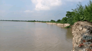 कन्नौज: गंगा में छोड़ा गया 1 लाख 72 हजार क्यूसेक पानी, जिला प्रशासन ने जारी किया जलस्तर का आंकड़ा