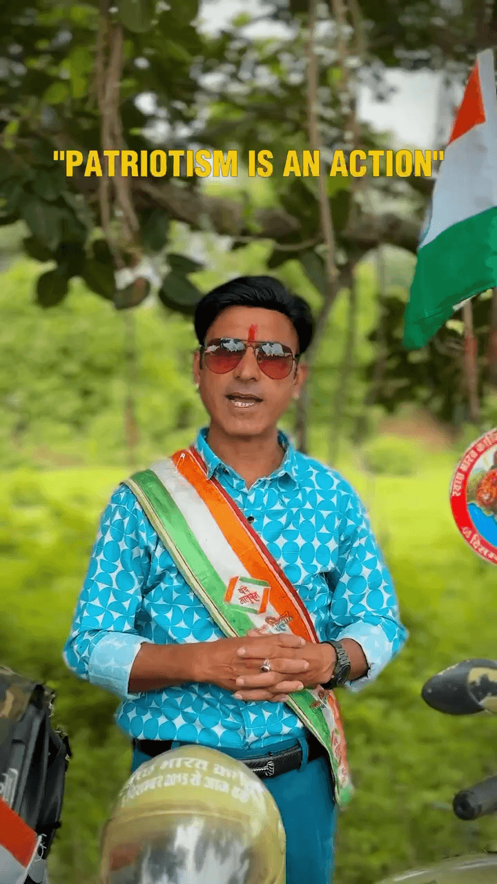 माथे पर लग जाए तो ये मिट्टी चंदन है, और अगर सड़कों पर बिखर जाए... तो ये हमारी ज़िम्मेदारी है! 🇮🇳
#cleanindiamission #takeresponsibility #citizenship