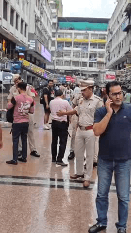 स्वतंत्रता दिवस से पहले, नेहरू प्लेस मार्केट में सघन सुरक्षा जांच अभियान चलाया गया