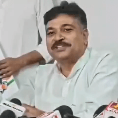 लक्ष्मणगढ़: स्कूलों में मीडिया की एंट्री पर रोक को लेकर जूली ने सरकार पर किया तीखा हमला