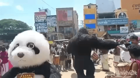 இராமநாதபுரம்: வழிவிடும் முருகன் கோவிலில் சுப முகூர்த்த தினத்தை ஒட்டி ஒரே நேரத்தில் 55 திருமணங்கள்