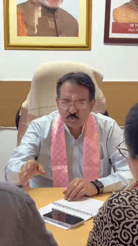 यमुना विहार: हर्ष मल्होत्रा ने जनसंपर्क में सुनी क्षेत्रवासियों की समस्याएं, लक्ष्मी योजना के आवेदनों में भी किया सहयोग