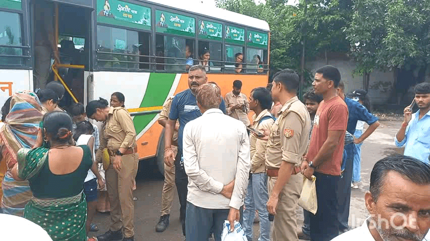 हरदोई: हरदोई में रक्षाबंधन पर भाई के घर जा रही बहन की सोने की चेन बस में गायब, यात्रियों की तलाशी से नहीं मिला सुराग