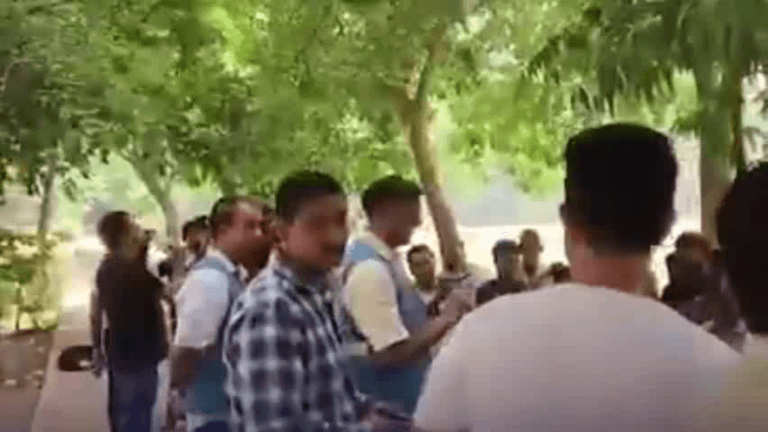 यमुना विहार: नंद नगरी में नशे के खिलाफ जागरूकता अभियान चलाकर लोगों को किया जागरूक