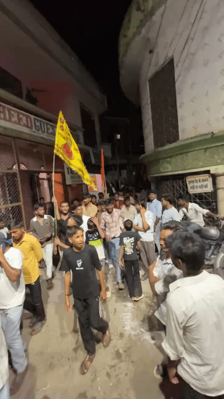 श्रीकृष्ण जन्मोत्सव शोभायात्रा बाराबंकी देवा।
#barabanki #virałpost #ram #HarHarMahadevParvatiPatenamah
