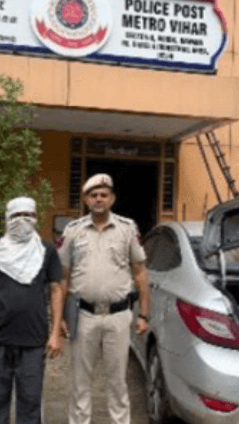 पीएस नरेला इंडस्ट्रियल एरिया पुलिस ने 700 क्वार्टर अवैध शराब के साथ आरोपी को किया गिरफ्तार
