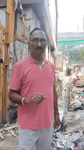 कृष्णा नगर के प्रवेश द्वार पर रोज कूड़े का ढेर, पार्षद संदीप कपूर बोले- कैमरे से रखी जाएगी नजर