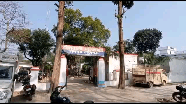 मलिहाबाद: मलिहाबाद में होमगार्ड पति ने अपनी पत्नी की शादी प्रेमी से कराई