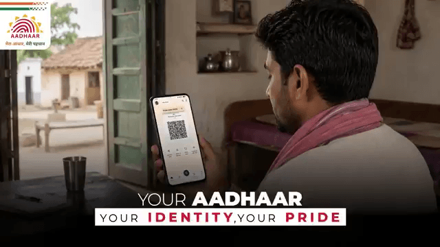 अपनी पहचान को सुरक्षित रखें और पूरे भरोसे के साथ इस्तेमाल करें।
Aadhaar App के साथ अपने आधार को आसानी से मैनेज करें।