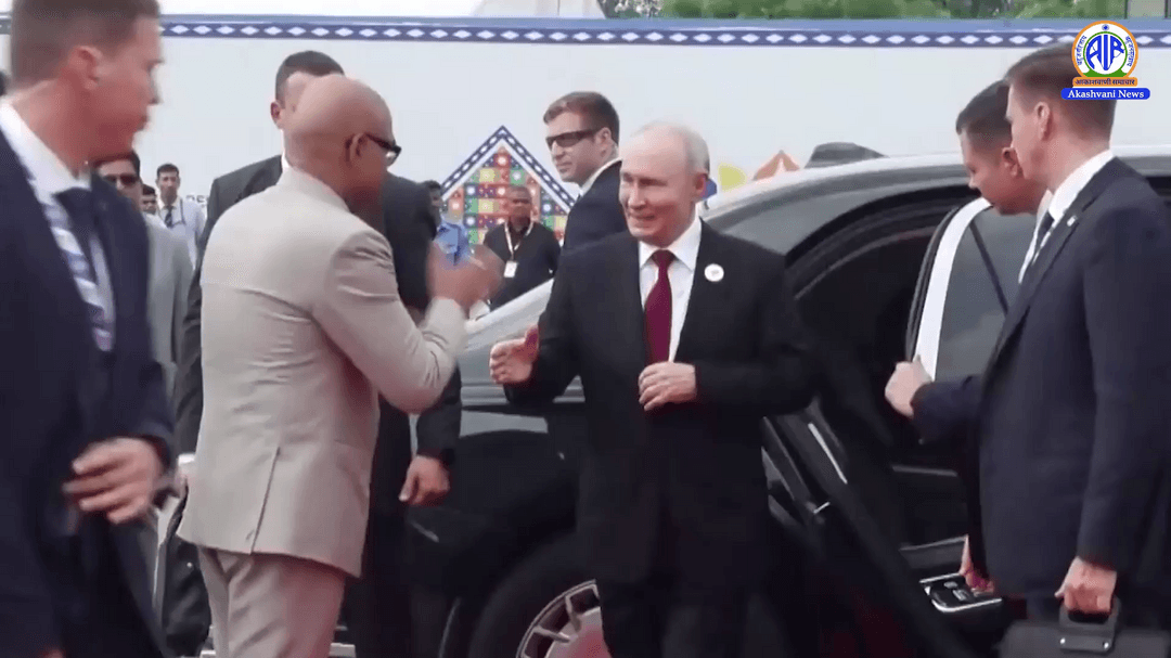 Russian President Vladimir Putin departs from Delhi after attending the 18th BRICS Summit.