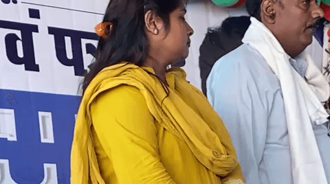 हंडिया: हंडिया में पूर्व ब्लॉक प्रमुख सुरेश चंद्र मौर्या ने पत्रकार एवं क्रिएटर सम्मान समारोह का आयोजन किया
