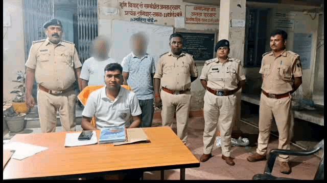 मोदनगंज: बंधुगंज में पुलिस ने छापेमारी कर ढाई किलो गांजा और 95 लीटर देशी शराब बरामद की, 3 तस्कर गिरफ्तार