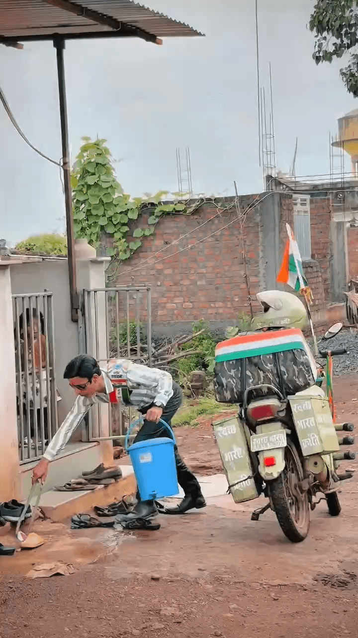 अगर भारत को बदलना है, तो पहले अपनी संगत और अपनी आदतें बदलिए! 🇮🇳
#CivicSense #CleanIndiamission #NationBuilding #GroundReality