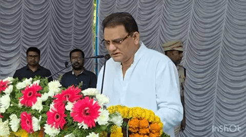 జగిత్యాల: నిజాం నిరంకుశ పాలన నుంచి విముక్తి పొంది ప్రజాస్వామ్య భారతదేశంలో అంతర్భాగమైన చారిత్రాత్మక రోజు సెప్టెంబర్ 17:
కలెక్టరేట్ లో ప్రజాపాలన దినోత్సవ వేడుకలకు హాజరైన రాష్ట్ర మంత్రి అజాహారుద్దీన్