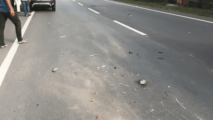 বিশালগড়: বিশ্রামগঞ্জ দেওয়ানবাজার বাইক ও স্কুটি সংঘর্ষ আহত ২