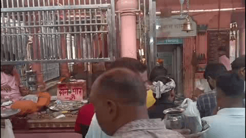 बस्सी: भोले बाबा के मंदिर में लगी भीड़, श्रद्धालुओं ने किया दर्शन और मांगी मनोकामना