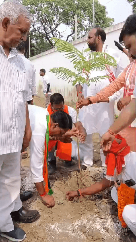 #एक पेड़ अपनें नाम
पर्यावरण का संरक्षण और संवर्धन
