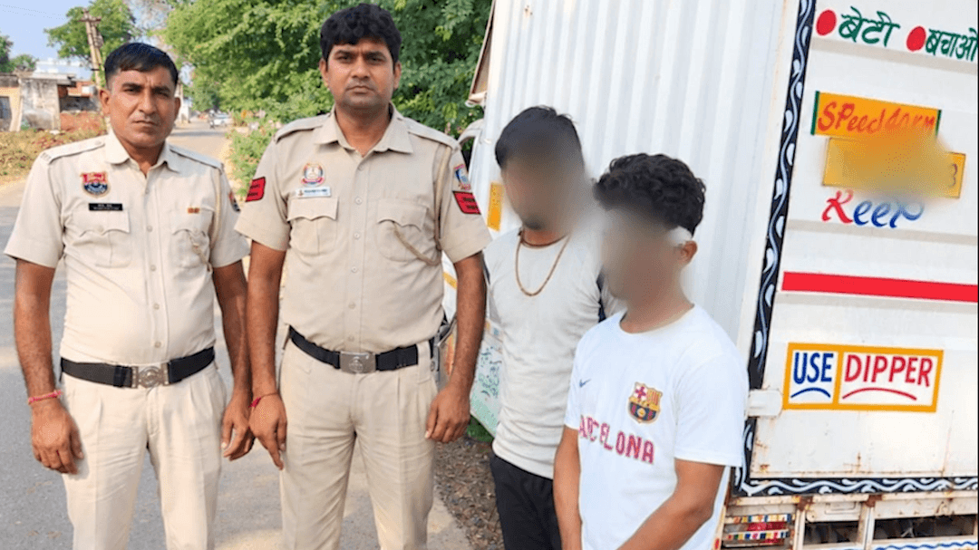 द्वारका से चोरी हुआ टेंपो बरामद, हरियाणा के 2 आरोपी गिरफ्तार