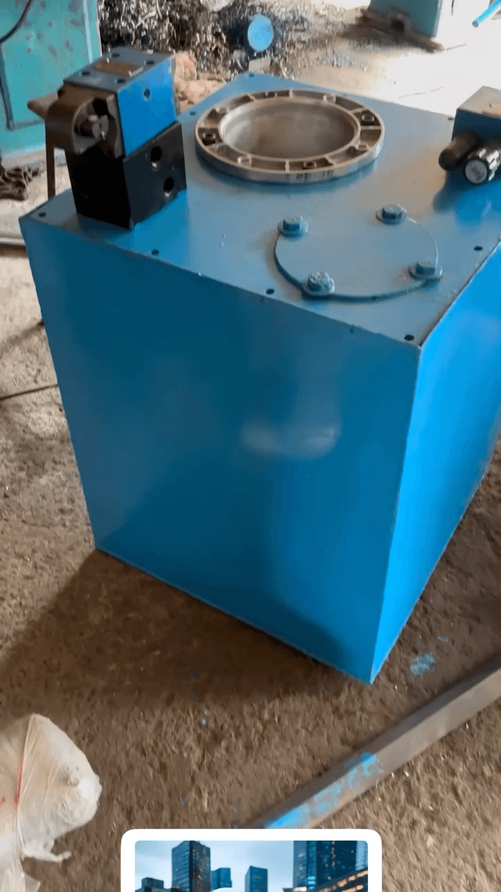 Vishvakarma hydraulics koilwar bholpur
Hydraulic belling machine 50 to 60 kg