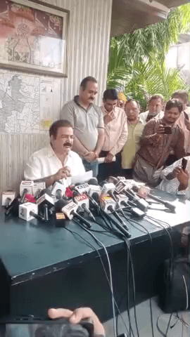 जयपुर: कमर्शियल वाहनों में VLTD डिवाइस लगाने में ₹1000 करोड़ का घोटाला, मुख्यमंत्री और परिवहन मंत्री जिम्मेदार: खाचरियावास