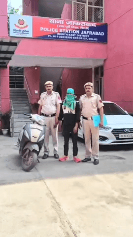 यमुना विहार: जाफराबाद से चोरी की स्कूटी के साथ आरोपी गिरफ्तार, पुलिस ने कुछ ही घंटों में केस सुलझाने का दावा किया