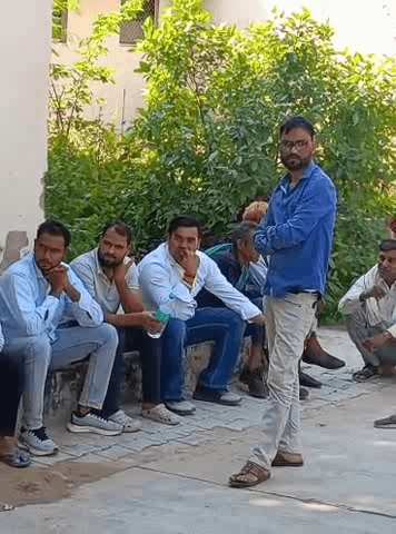 अलवर: अलवर में डेढ़ महीने की मासूम के सिर से उठा पिता का साया, अज्ञात वाहन ने युवक को कुचला, हुई मौत