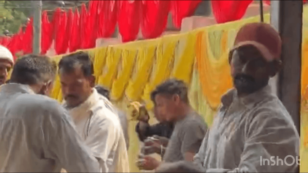 राजापुर: लालापुर स्थित बाल्मीकि आश्रम में धूमधाम से मनाई गई महर्षि बाल्मीकि जयंती, पूजन और सुंदरकांड का हुआ आयोजन