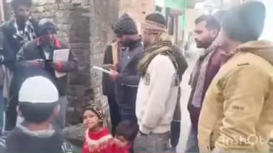 बेहट: रायपुर में बिजली विभाग की टीम ने बकायेदारों के खिलाफ की कनेक्शन काटने की कार्रवाई