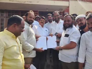 నిర్మల్: నిర్మల్ పట్టణంలోని ఆయా వార్డుల నుండి పోటీ చేసే ఆశావాహుల నుంచి దరఖాస్తు స్వీకరించిన కాంగ్రెస్ మున్సిపల్ ఎన్నికల పరిశీలకుల