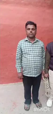 घोसवरी: थाना क्षेत्र के धनकटोभ गांव से थाना कांड संख्या 159/25 का आरोपी गिरफ्तार, न्यायालय भेजा गया