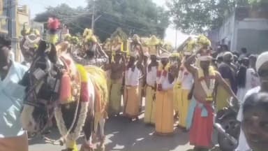 பாப்பிரெட்டிபட்டி: குந்தி அம்மன் கோவில் கும்பாபிஷேக விழா புனித தீர்த்த குட ஊர்வலம் நடைபெற்றது