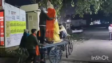 जहानाबाद: सरस्वती पूजा को लेकर अनोखी प्रतिमाओं की लोगों ने की खरीदारी, बाजार में उमड़ी श्रद्धालुओं की भीड़