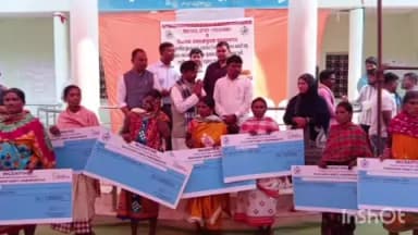 ନବରଙ୍ଗପୁର ପୋଲିସ ଷ୍ଟେସନ: ନବରଙ୍ଗପୁର ପଞ୍ଚାୟତ ସମିତିରେ ମ ସାଂସଦ ଓ ବିଧାୟକଙ୍କ ଦ୍ଵାରା ହିତାଧିକାରୀଙ୍କୁ ସହାୟତା ଭତ୍ତା ପ୍ରଦାନ ଓ ସମୀକ୍ଷା ବୈଠକ