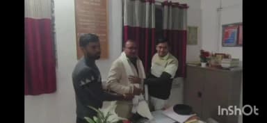 हरिहरगंज: हरिहरगंज थाना के नए प्रभारी देवव्रत पोद्दार का समाजसेवियों ने किया भव्य स्वागत