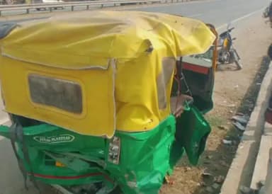 दुर्गावती: दुर्गावती बाजार के पास NH-19 पर खड़ी सीएनजी ऑटो में ट्रक ने मारी टक्कर, इलाज के दौरान ऑटो चालक की हुई मौत