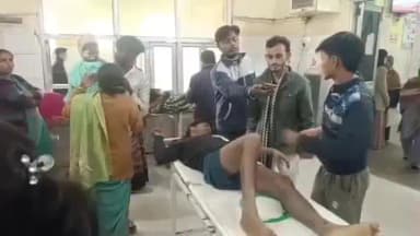 सीतापुर: खैराबाद में तेज रफ्तार अज्ञात वाहन ने सड़क पर बाइक को मारी जोरदार टक्कर, एक बच्चे सहित तीन लोग घायल