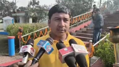 ଝାରସୁଗୁଡା: କୋଶଳ ସେନା ପକ୍ଷରୁ ବୀରସୁରେନ୍ଦ୍ର ସାଏ ପ୍ରତିମୂର୍ତ୍ତି ରେ ମାଲ୍ୟାର୍ପଣ