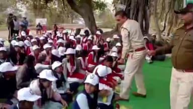 मोहखेड़: देवगढ़ में अनुभूति कार्यक्रम, विद्यार्थियों ने जंगल का भ्रमण कर जीव-जंतुओं और प्रकृति को जाना